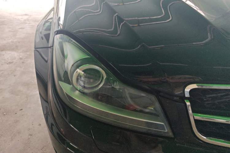 Used Mercedes-Benz C-Class AMG 2012 AMG C 63 Sport Edition Right Front Headlight
