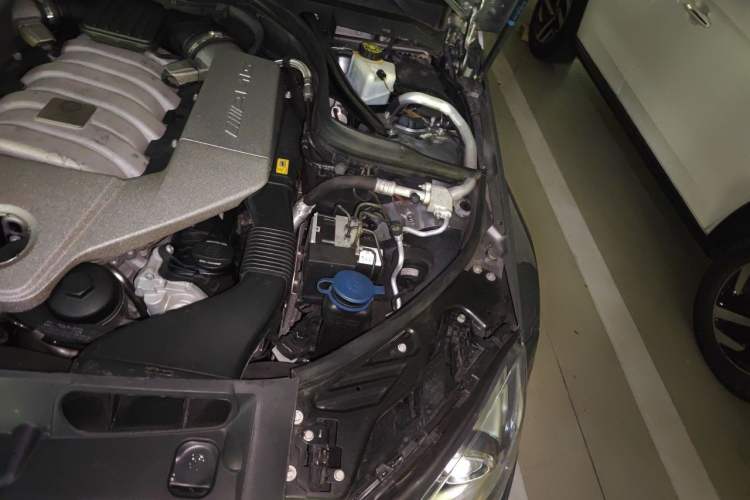 Used Mercedes-Benz C-Class AMG 2012 AMG C 63 Sport Edition Engine Bay Left