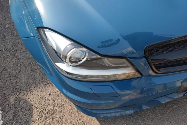 Used Mercedes-Benz C-Class AMG 2012 AMG C 63 Coupe Sport Edition Right Front Headlight