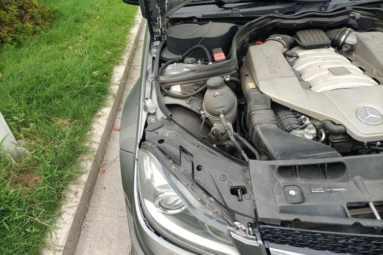 Used Mercedes-Benz C-Class AMG 2012 AMG C 63 Sport Edition Engine Bay Right
