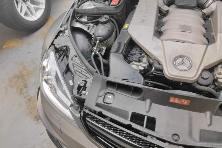 Used Mercedes-Benz C-Class AMG 2012 AMG C 63 Sport Edition Engine Bay Right