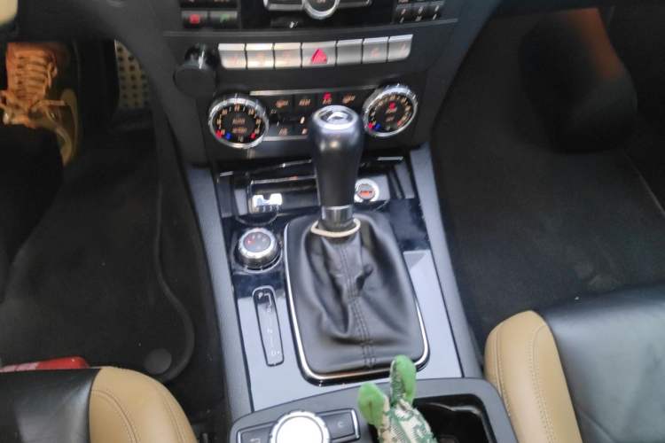 Used Mercedes-Benz C-Class AMG 2012 AMG C 63 Sport Edition Gear Lever