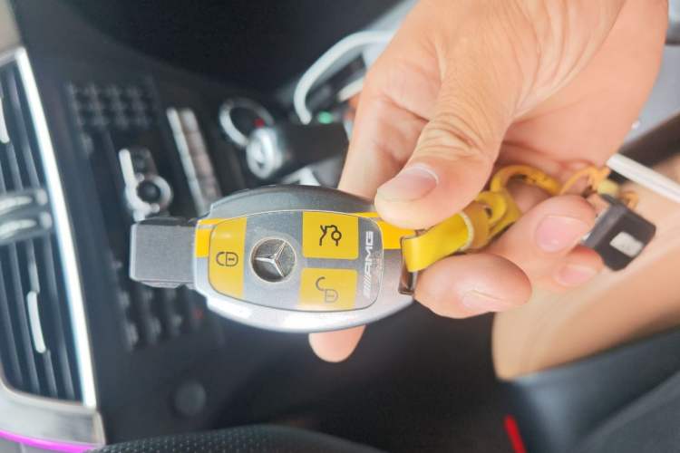 Used Mercedes-Benz C-Class AMG 2012 AMG C 63 Sport Edition Vehicle Key