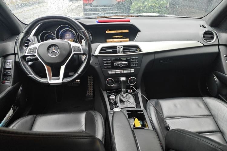 Used Mercedes-Benz C-Class AMG 2012 AMG C 63 Sport Edition Center Console