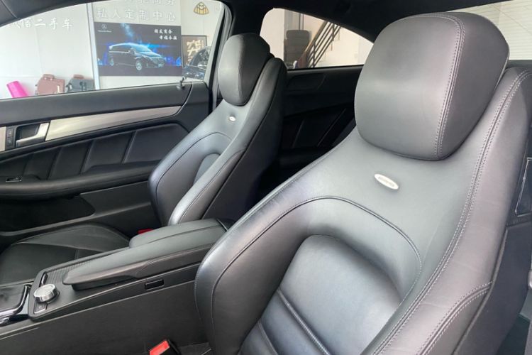 Used Mercedes-Benz C-Class AMG 2012 AMG C 63 Coupe Sport Edition Interior 8