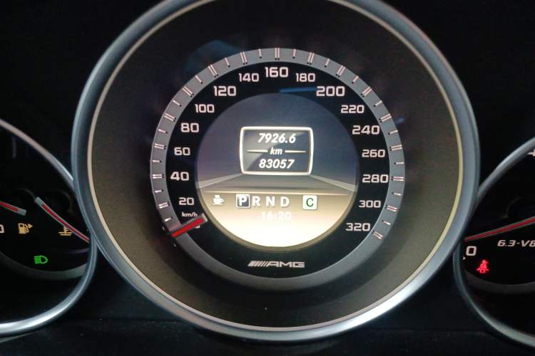 Used Mercedes-Benz C-Class AMG 2012 AMG C 63 Sport Edition Odometer Close Up