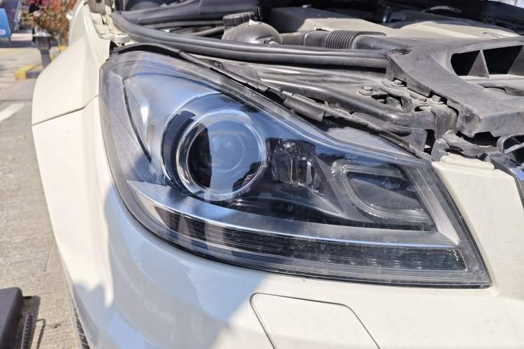 Used Mercedes-Benz C-Class AMG 2012 AMG C 63 Sport Edition Right Front Headlight