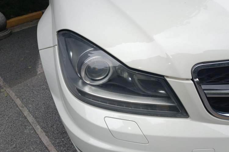 Used Mercedes-Benz C-Class AMG 2012 AMG C 63 Sport Edition Right Front Headlight