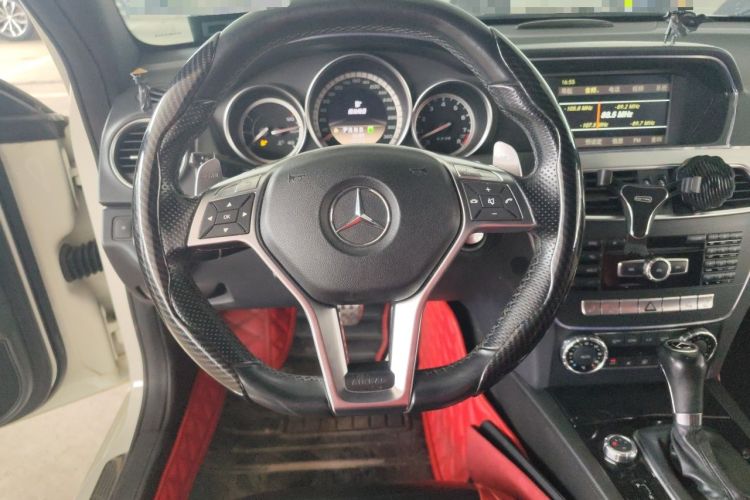 Used Mercedes-Benz C-Class AMG 2012 AMG C 63 Coupe Sport Edition Steering Wheel