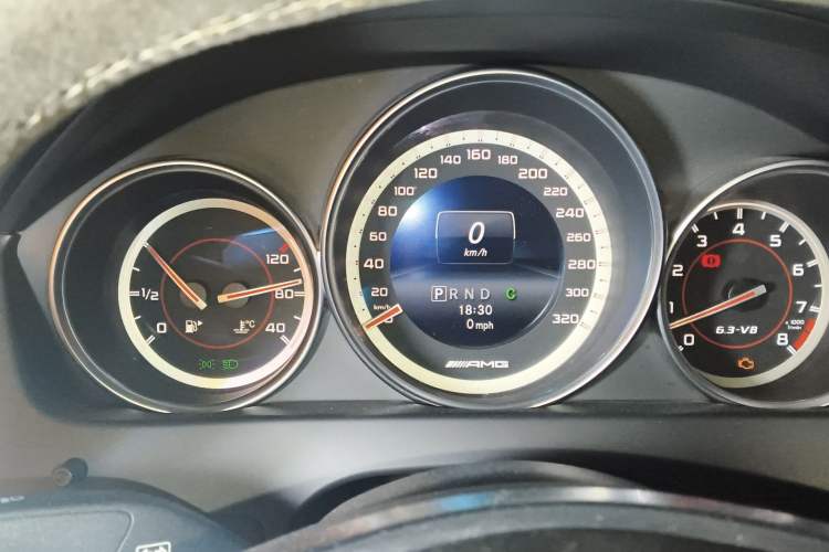 Used Mercedes-Benz C-Class AMG 2014 AMG C 63 Edition 507 Instrument Cluster