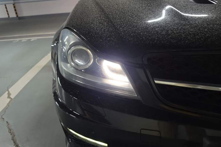 Used Mercedes-Benz C-Class AMG 2014 AMG C 63 Edition 507 Right Front Headlight