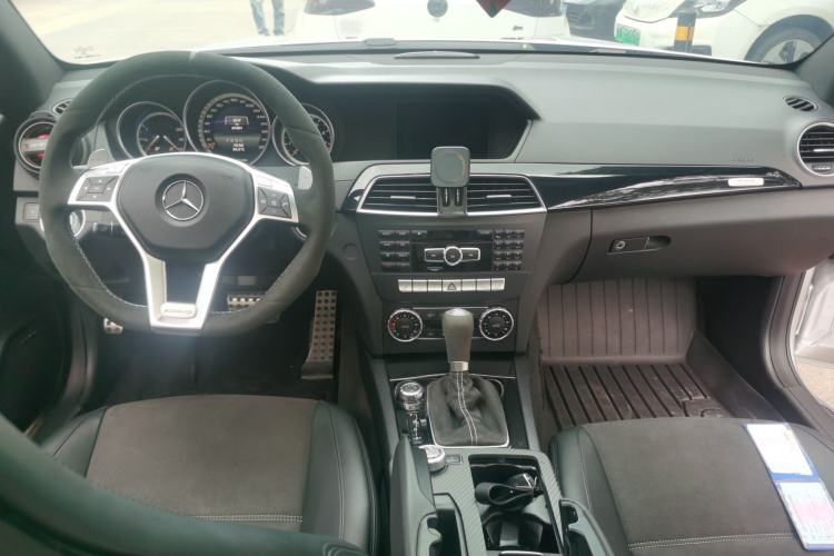 Used Mercedes-Benz C-Class AMG 2014 AMG C 63 Coupe Edition 507 Center Console