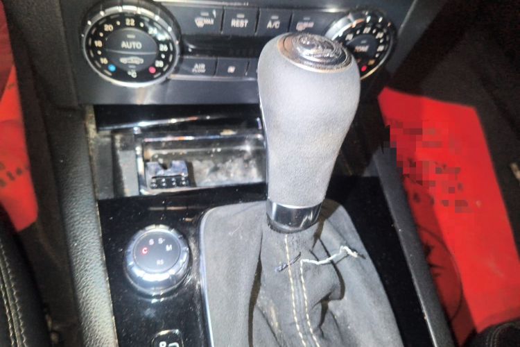 Used Mercedes-Benz C-Class AMG 2014 AMG C 63 Edition 507 Gear Lever