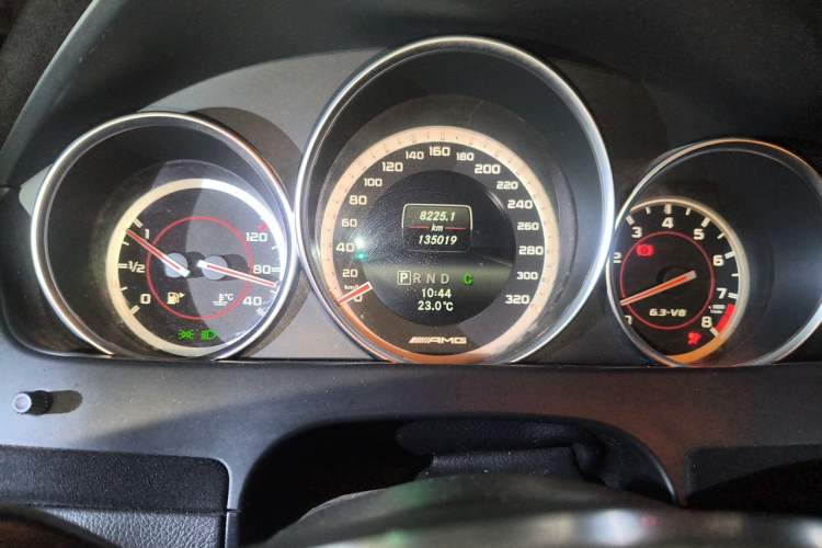 Used Mercedes-Benz C-Class AMG 2014 AMG C 63 Edition 507 Instrument Cluster