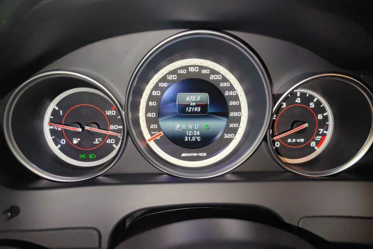 Used Mercedes-Benz C-Class AMG 2014 AMG C 63 Coupe Edition 507 Odometer Close Up