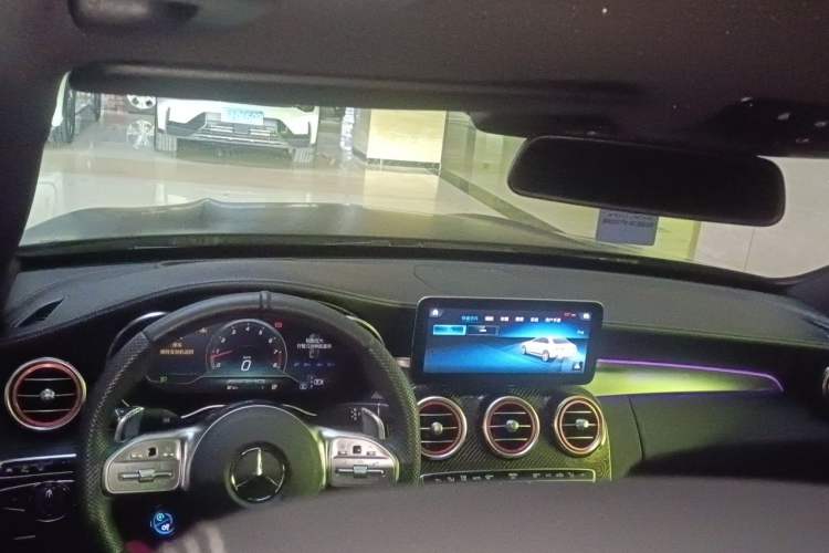 Used Mercedes-Benz C-Class AMG 2015 AMG C 63 Center Console