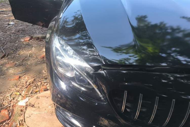Used Mercedes-Benz C-Class AMG 2015 AMG C 63 Right Front Headlight