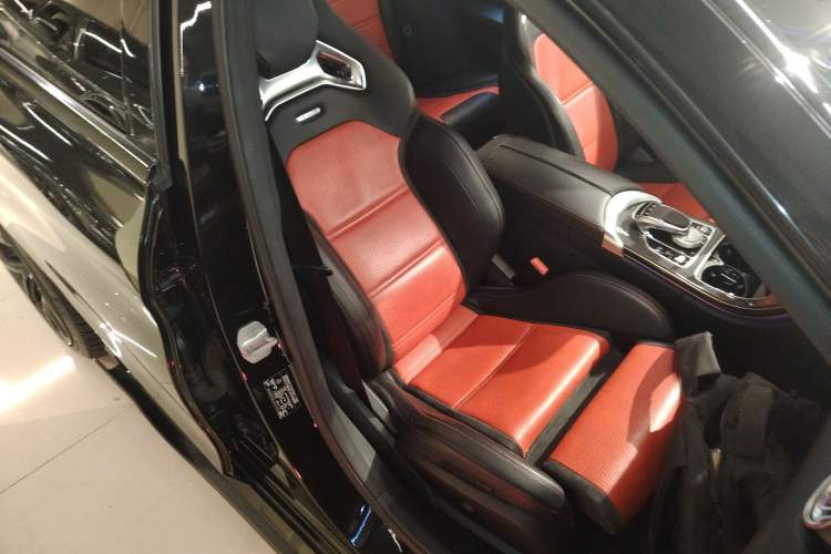 Used Mercedes-Benz C-Class AMG 2015 AMG C 63 Right Front Seat