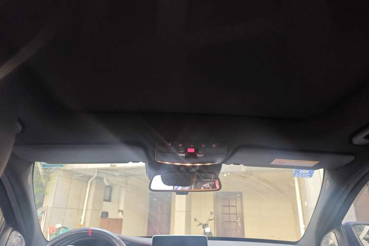 Used Mercedes-Benz C-Class AMG 2015 AMG C 63 Headliner
