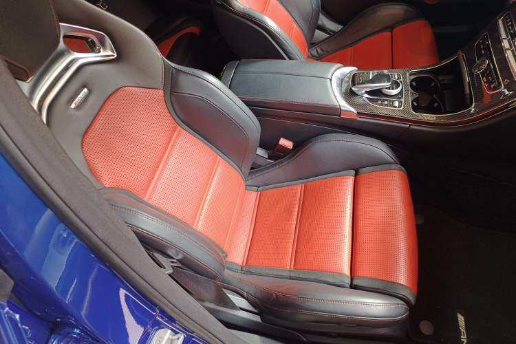Used Mercedes-Benz C-Class AMG 2015 AMG C 63 S Right Front Seat