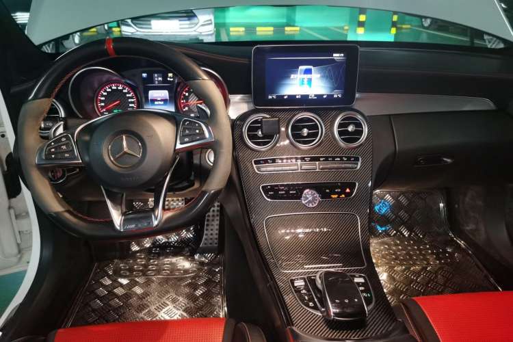 Used Mercedes-Benz C-Class AMG 2015 AMG C 63 S Center Console