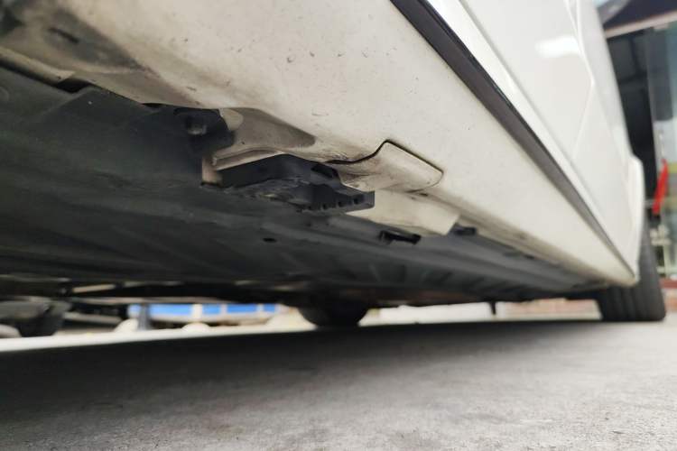 Used Mercedes-Benz C-Class AMG 2015 AMG C 63 S Chassis Rear Right