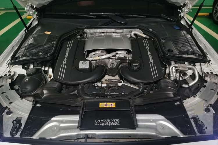 Used Mercedes-Benz C-Class AMG 2015 AMG C 63 S Engine Bay