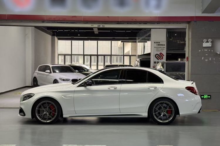 Used Mercedes-Benz C-Class AMG 2015 AMG C 63 Exterior 2