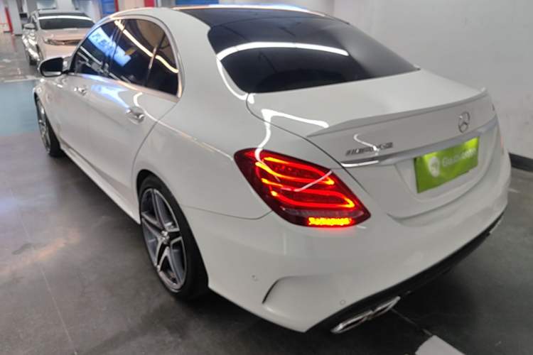 Used Mercedes-Benz C-Class AMG 2015 AMG C 63 Exterior 2