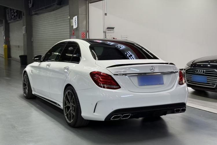 Used Mercedes-Benz C-Class AMG 2015 AMG C 63 Exterior 3