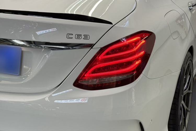 Used Mercedes-Benz C-Class AMG 2015 AMG C 63 Exterior 5