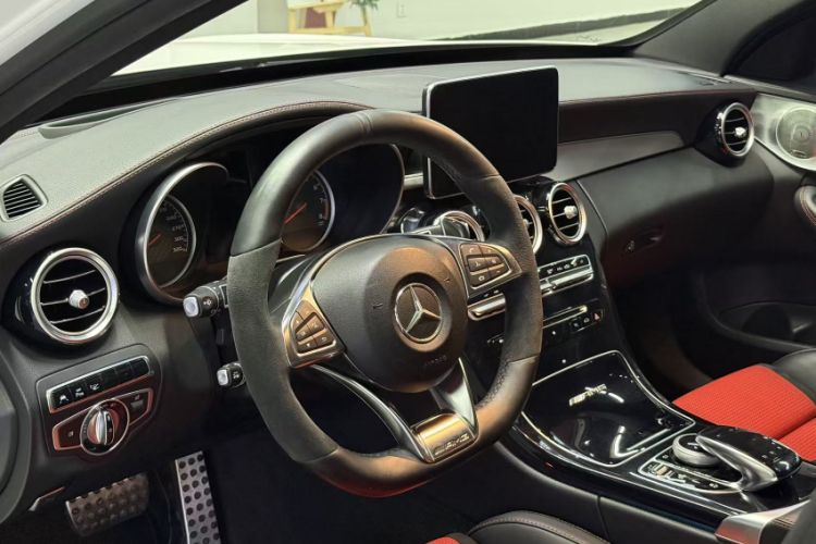 Used Mercedes-Benz C-Class AMG 2015 AMG C 63 Interior 5