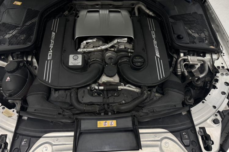 Used Mercedes-Benz C-Class AMG 2015 AMG C 63 Interior 7