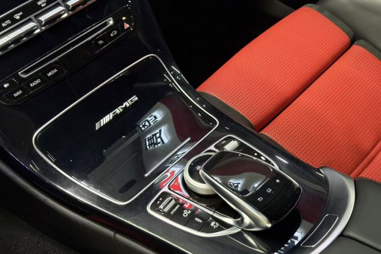 Used Mercedes-Benz C-Class AMG 2015 AMG C 63 Interior 7