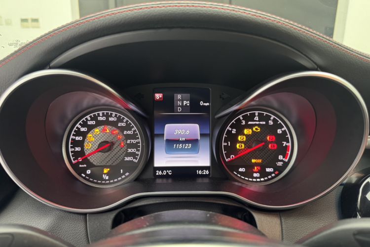 Used Mercedes-Benz C-Class AMG 2015 AMG C 63 Odometer Close Up