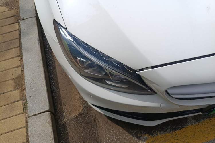 Used Mercedes-Benz C-Class AMG 2015 AMG C 63 Right Front Headlight