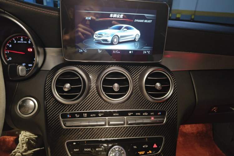 Used Mercedes-Benz C-Class AMG 2016 AMG C 63 S Coupe Audio And AC Panel
