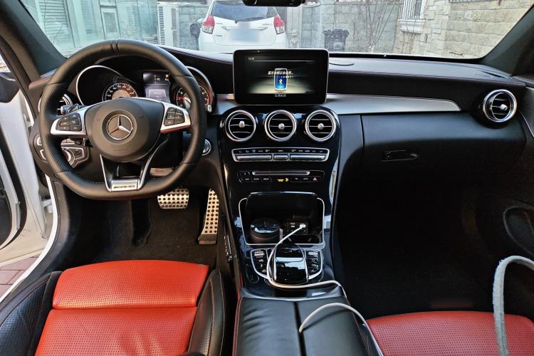 Used Mercedes-Benz C-Class AMG 2016 AMG C 63 Coupe Center Console
