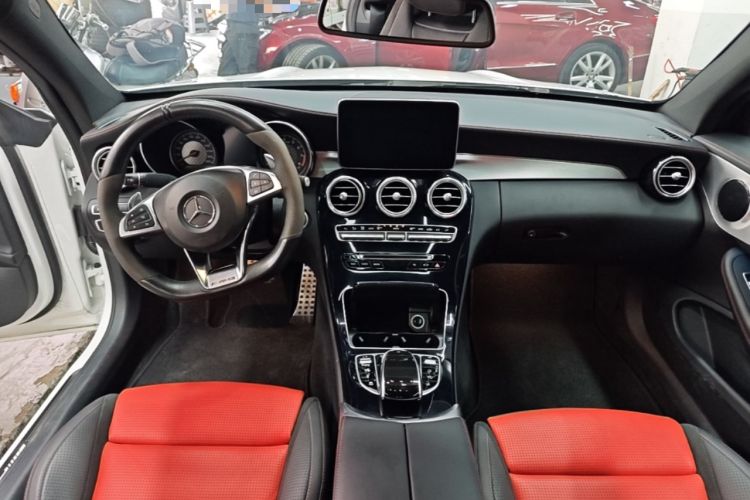 Used Mercedes-Benz C-Class AMG 2016 AMG C 63 Coupe Center Console