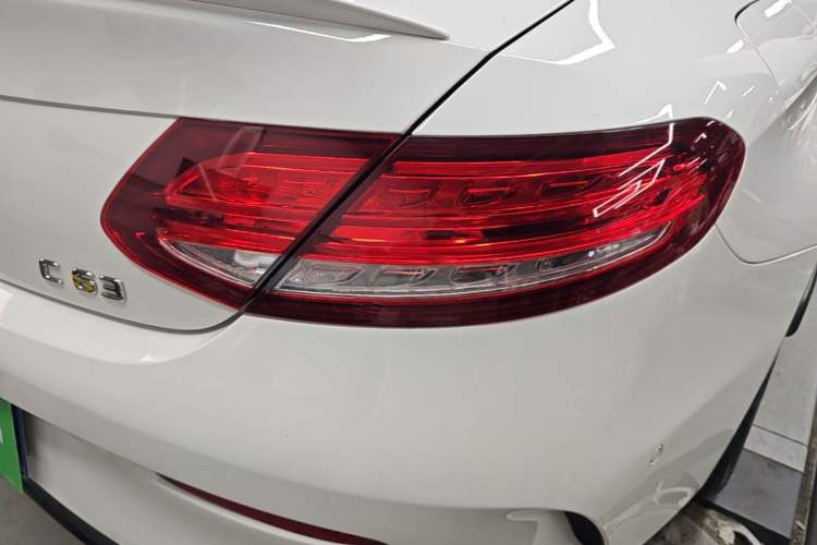 Used Mercedes-Benz C-Class AMG 2016 AMG C 63 Coupe Exterior 3