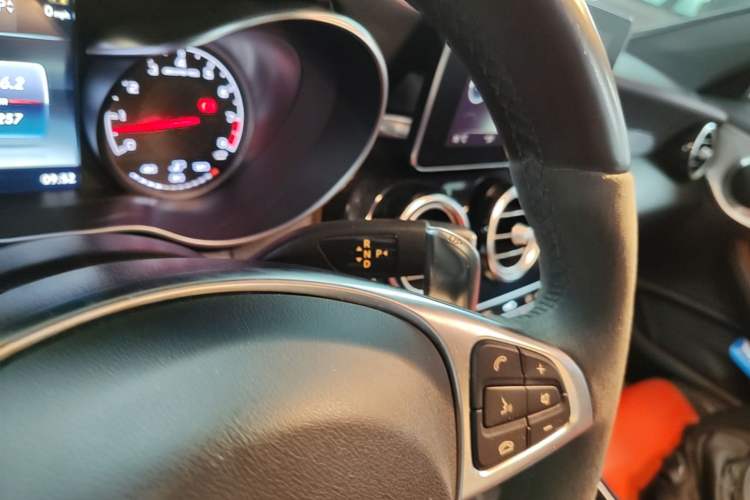 Used Mercedes-Benz C-Class AMG 2016 AMG C 63 Coupe Gear Lever
