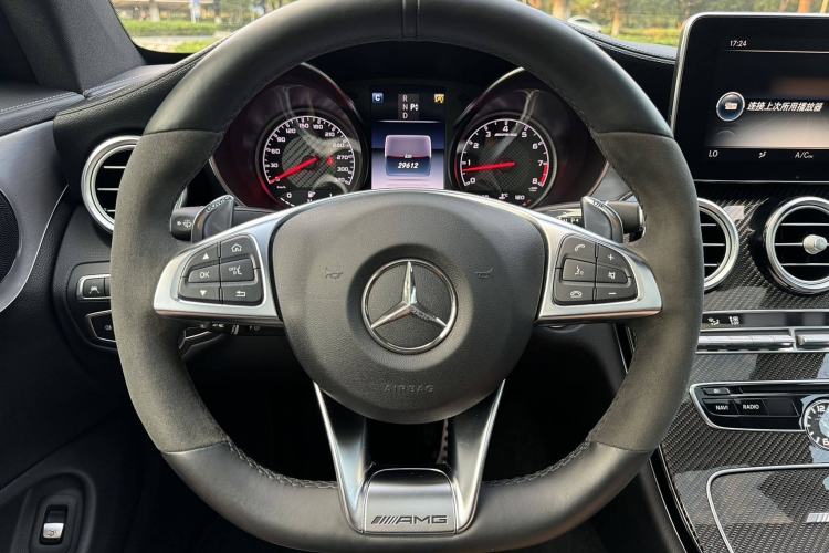 Used Mercedes-Benz C-Class AMG 2016 AMG C 63 Coupe Interior 4