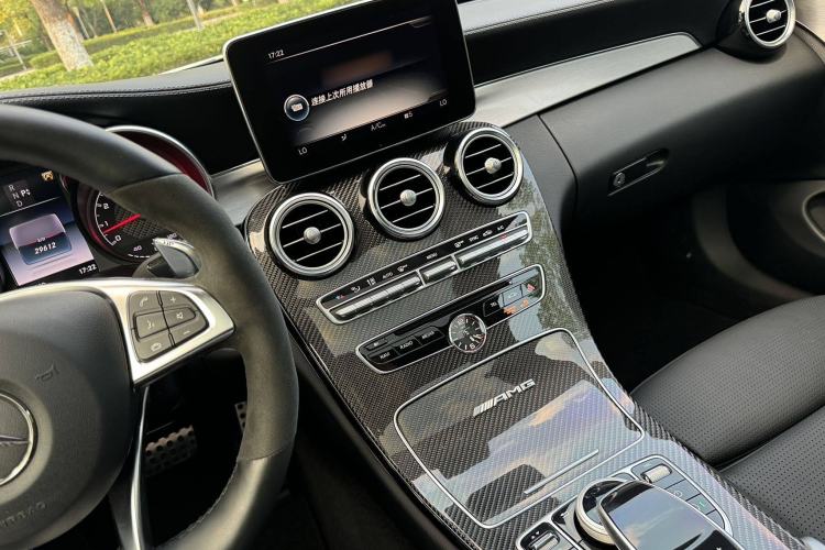 Used Mercedes-Benz C-Class AMG 2016 AMG C 63 Coupe Interior 5