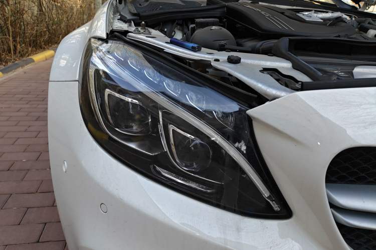 Used Mercedes-Benz C-Class AMG 2016 AMG C 63 Coupe Right Front Headlight