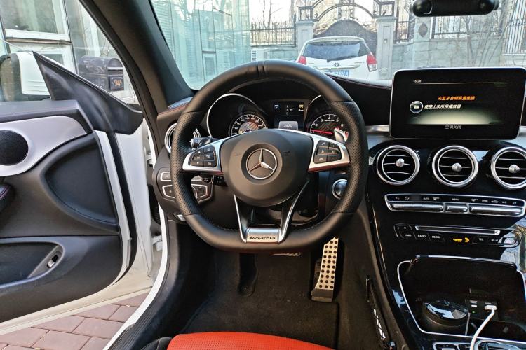Used Mercedes-Benz C-Class AMG 2016 AMG C 63 Coupe Steering Wheel