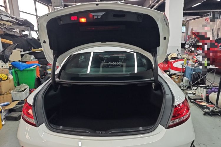 Used Mercedes-Benz C-Class AMG 2016 AMG C 63 Coupe Trunk