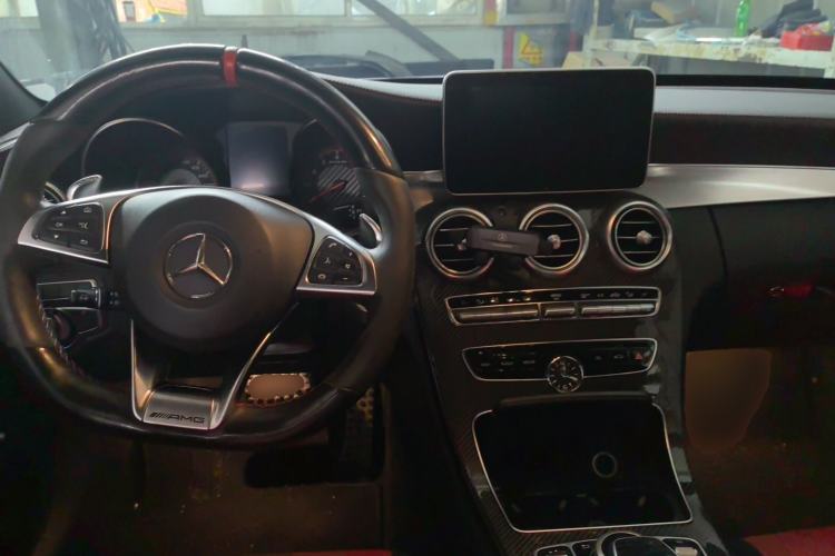 Used Mercedes-Benz C-Class AMG 2017 AMG C 63 S Center Console