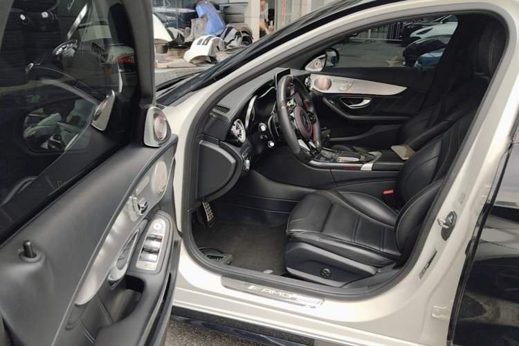 Used Mercedes-Benz C-Class AMG 2017 AMG C 63 Driver Seat