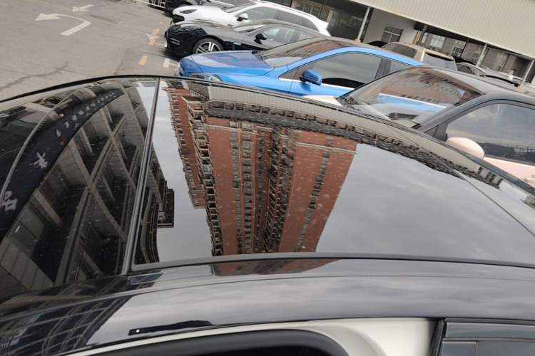 Used Mercedes-Benz C-Class AMG 2017 AMG C 63 Roof