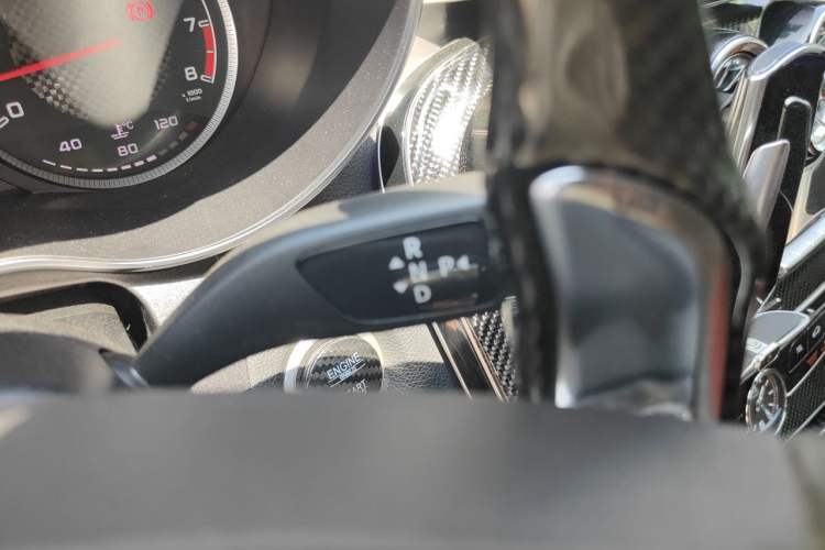 Used Mercedes-Benz C-Class AMG 2017 AMG C 63 Gear Lever